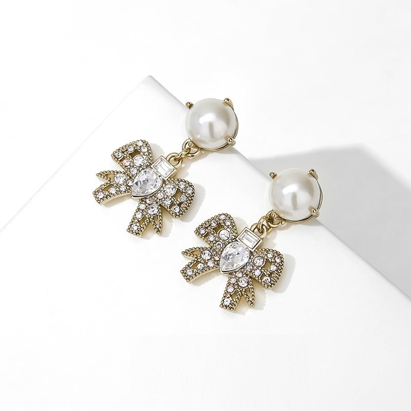 Women's Vintage Bow Pearl Premium Earrings